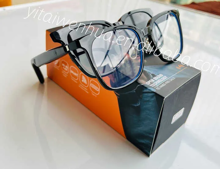 SG18 برو سماعة رأس ذكية يمكن ارتداؤها فاخرة . SG18 Pro Smart Wearable Headphones